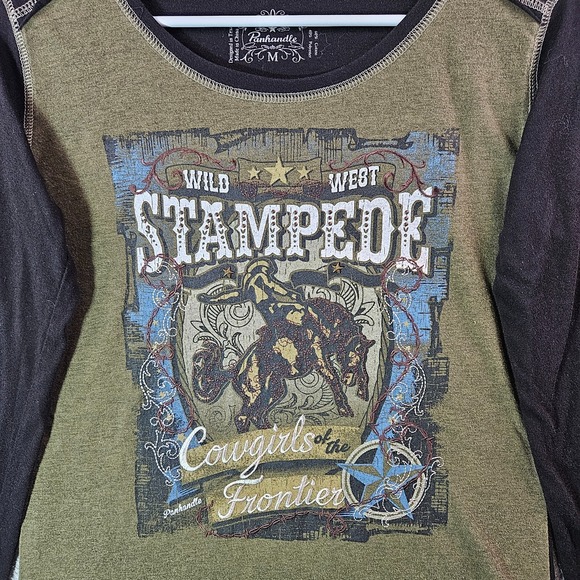 Panhandle Tee‎ Top Women Medium Embroidered Stretch Wild West Stampede - Picture 2 of 9